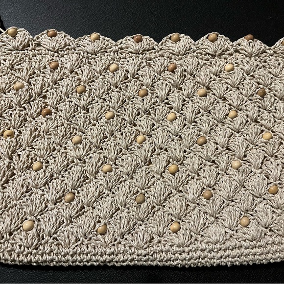 Elegant Tan Crochet Clutch - Picture 2 of 7
